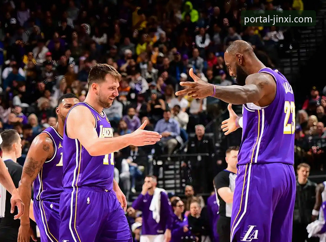 金喜体育一站式平台 东契奇单骑闯关 vs 湖人团队火力:一场数据驱动的进攻盛宴